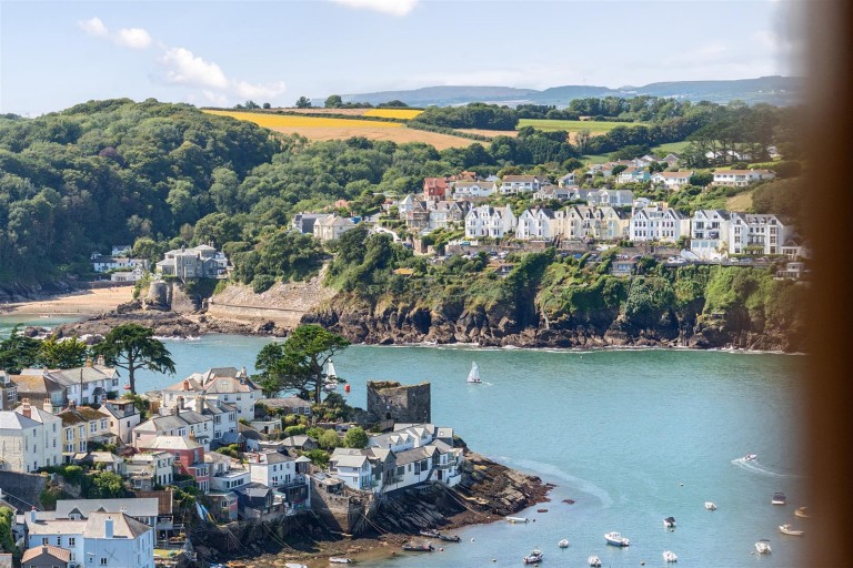 Images for Meadow Close, Polruan, Fowey