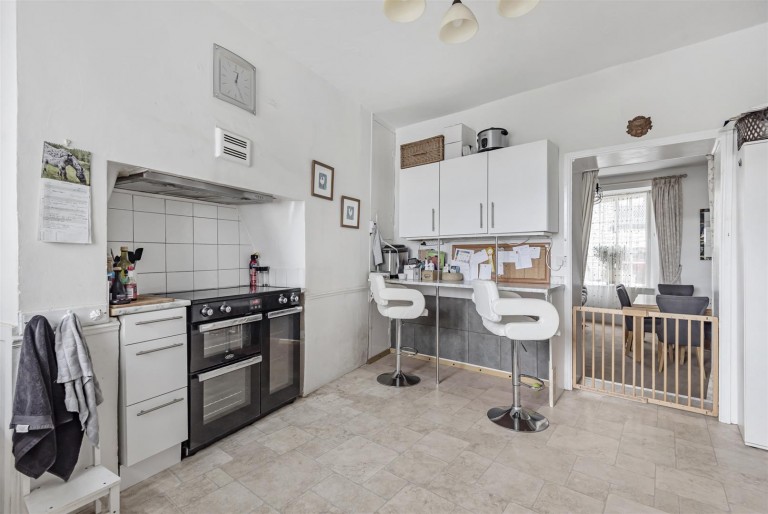 Images for The Square, Hartland, Bideford