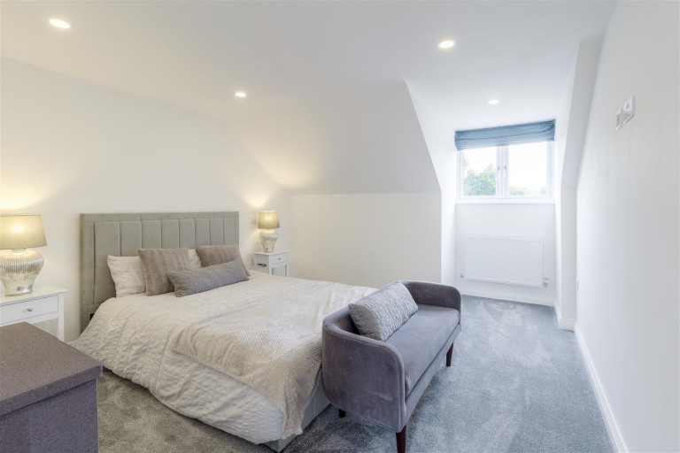 Images for 6 Shilton Lane, Bulkington, CV12