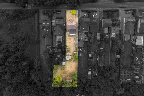Click the photo for more details of Radwinter Road, Sewards End, Saffron Walden