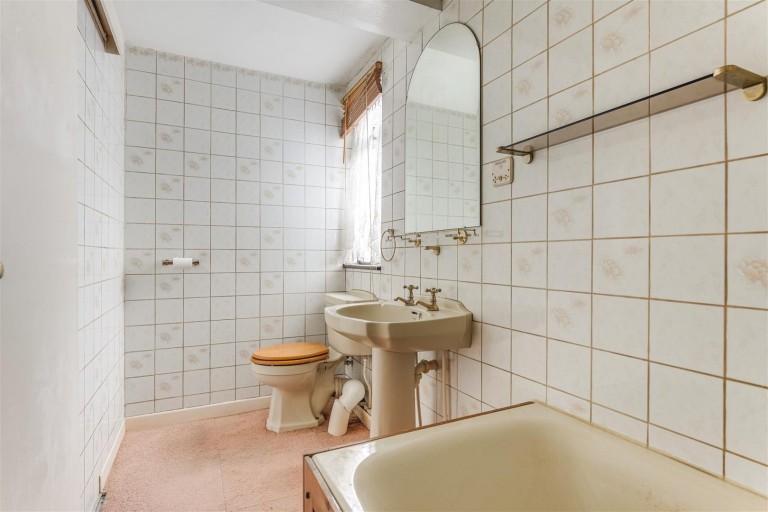 Images for Radwinter Road, Sewards End, Saffron Walden