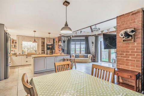 Click the photo for more details of Orchards Farm, Buckerell, Honiton