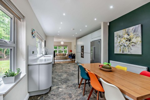 Click the photo for more details of Elmsleigh Avenue, Stoneygate, Leicester