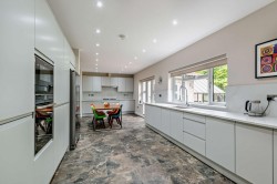 Images for Elmsleigh Avenue, Stoneygate, Leicester