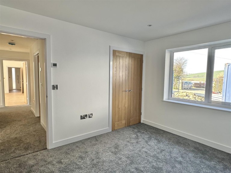 Images for Four Oaks Close, Landkey, Barnstaple