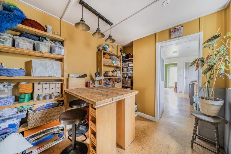 Images for Yeovil Road, Montacute