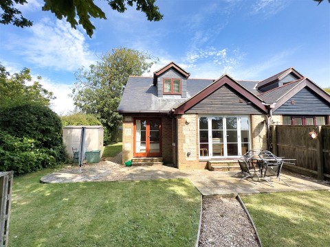 Click the photo for more details of Brighstone, Isle of Wight