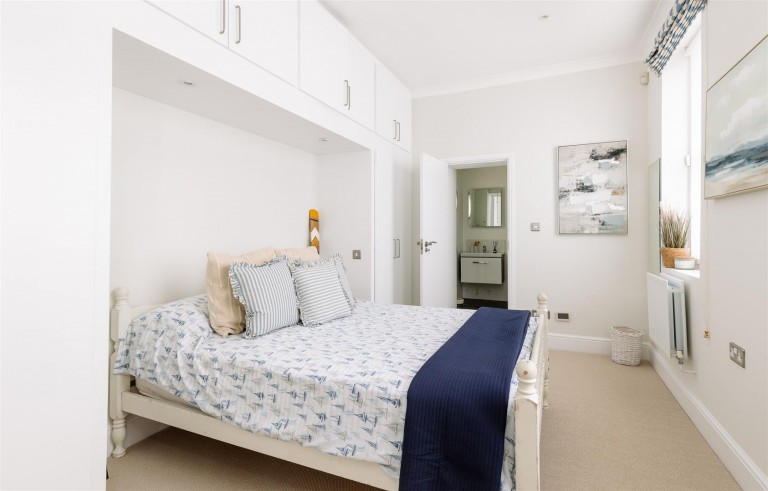Images for Cowes, Isle of Wight