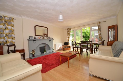 Click the photo for more details of Pound Lane, Sutton, Ely