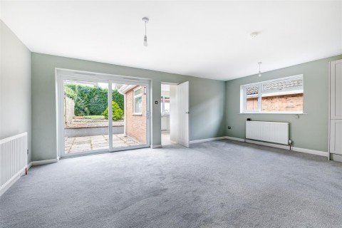Click the photo for more details of Cavendish Close, Castle Donington, Derby