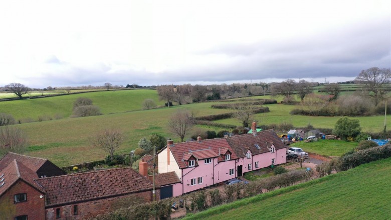 Click the photo for more details of Thurloxton, Taunton