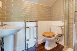 Images for Main Street, Thornton, LE67