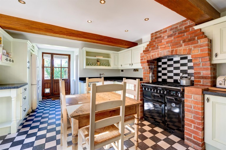 Images for Main Street, Thornton, LE67