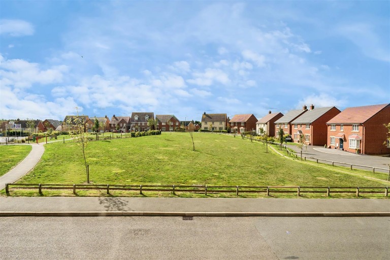 Images for Woodford Halse, Daventry, NN11