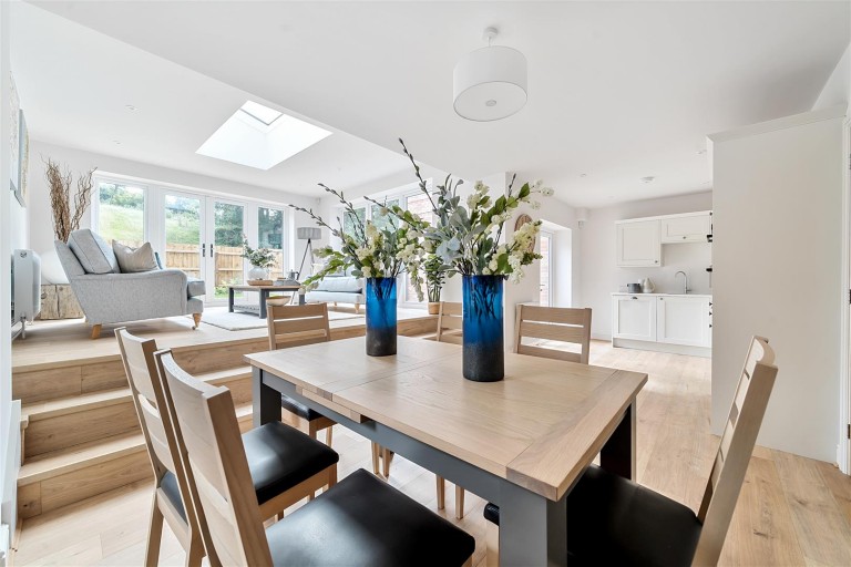 Images for Salisbury Road, Pimperne, Blandford Forum