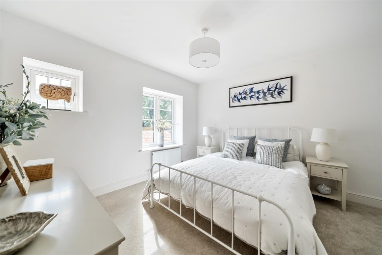 Images for Salisbury Road, Pimperne, Blandford Forum
