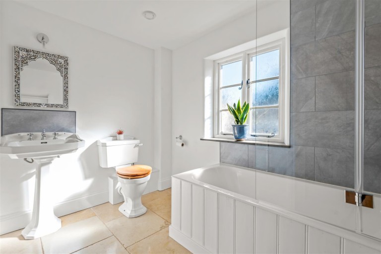 Images for Broadhempston, Totnes