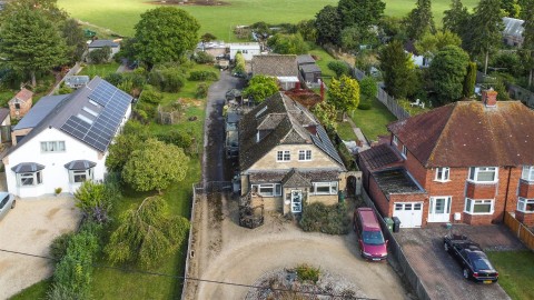 Click the photo for more details of Boars Hill, Oxford OX1