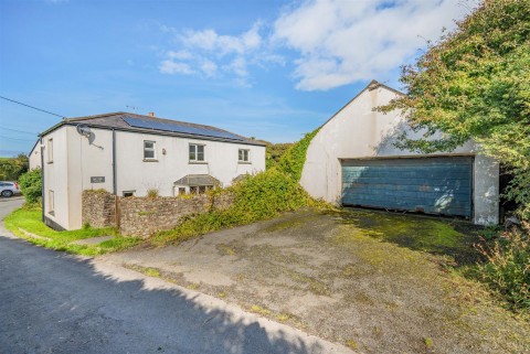 Click the photo for more details of Hartland, Bideford