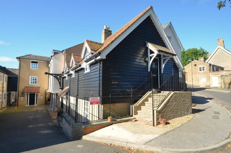 Click the photo for more details of The Vineyards, Ely
