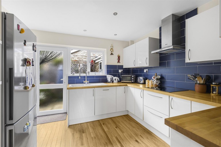 Images for Strollers Way, Stetchworth