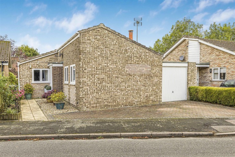 Images for Strollers Way, Stetchworth