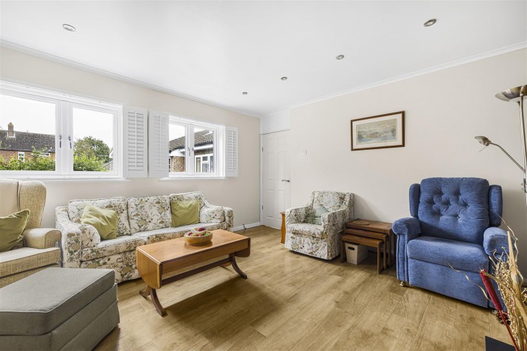 Images for Strollers Way, Stetchworth