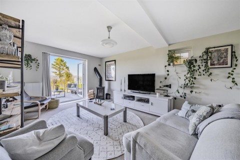Click the photo for more details of East Anstey