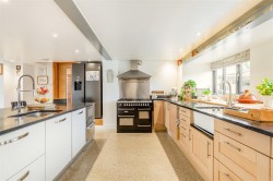Images for Spreyton, Crediton