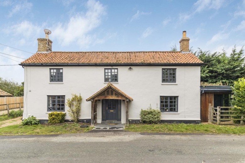 Click the photo for more details of Main Street, Wentworth, Ely