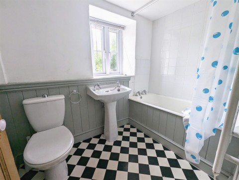 Click the photo for more details of Northlew, Okehampton
