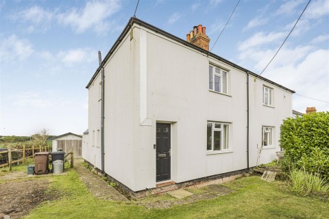 Click the photo for more details of Lewknor, Watlington