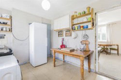 Images for Lewknor, Watlington