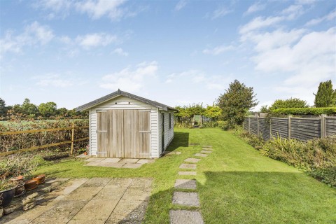 Click the photo for more details of Lewknor, Watlington