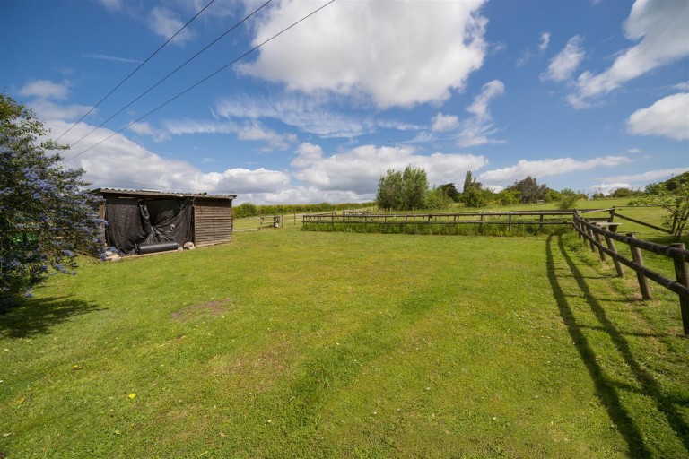 Images for Mill Lane, Binfield, Nr Newport