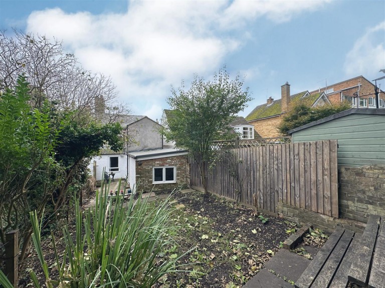 Images for Back Hill, Ely
