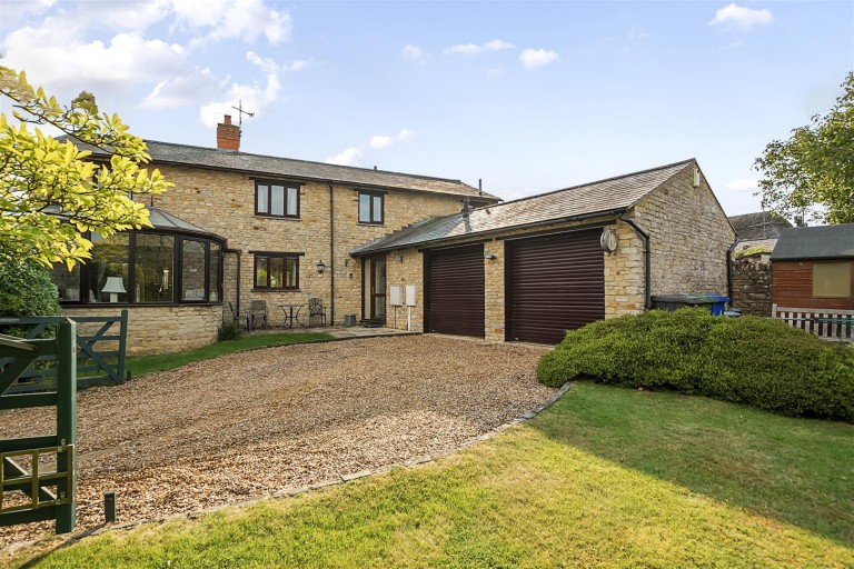 Images for Moorend Road, Yardley Gobion, NN12