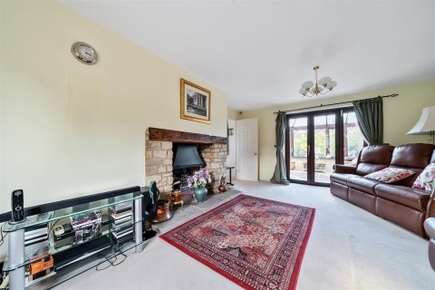 Click the photo for more details of Moorend Road, Yardley Gobion, NN12