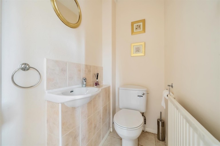 Images for Moorend Road, Yardley Gobion, NN12