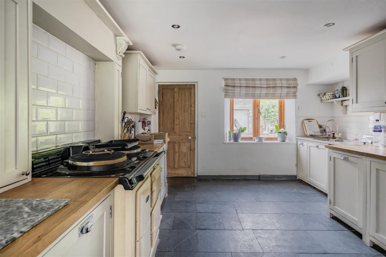 Images for Drewsteignton, Exeter