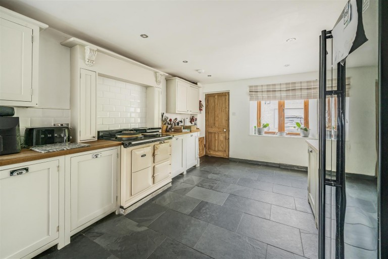 Images for Drewsteignton, Exeter