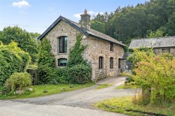 Images for Drewsteignton, Exeter