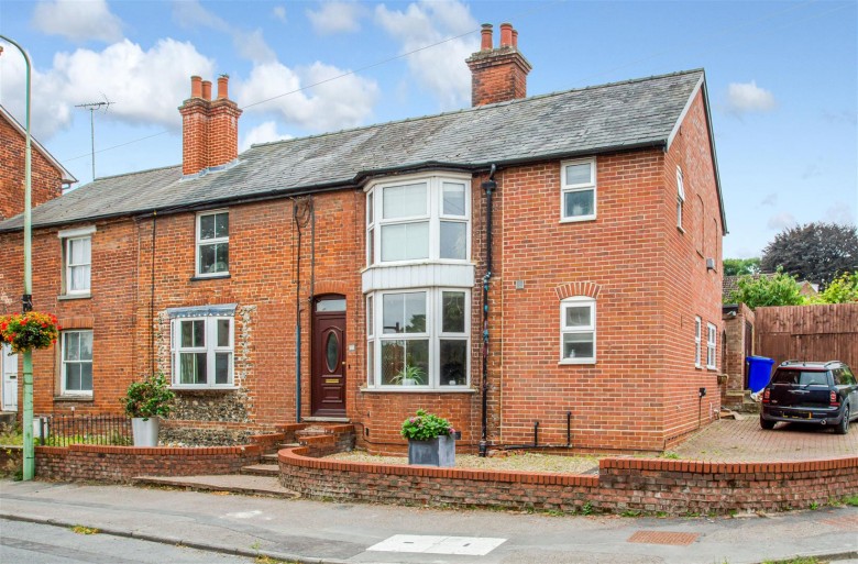 Click the photo for more details of Hamlet Road, Haverhill