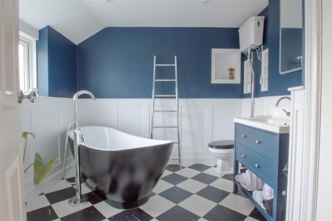 Click the photo for more details of Hamlet Road, Haverhill