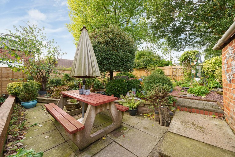Images for Rugby Road, Catthorpe, Lutterworth, LE17