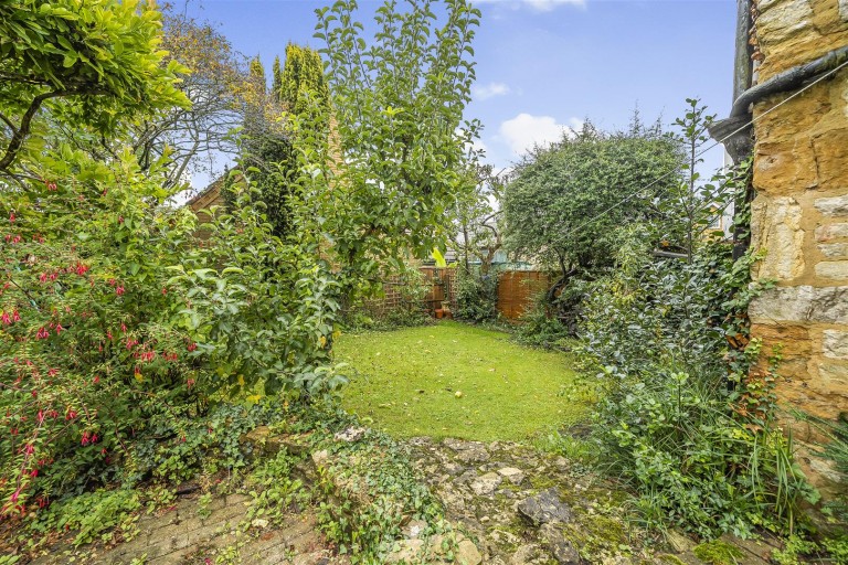 Images for High Street, Potterspury NN12