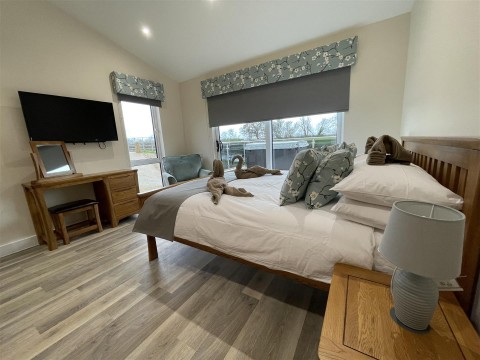 Click the photo for more details of Ilchester