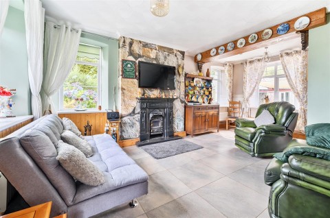 Click the photo for more details of Carthew, St. Austell