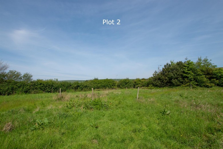 Click the photo for more details of Saunton Road, Braunton