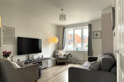 Click the photo for more details of Lukes Close, Wellington